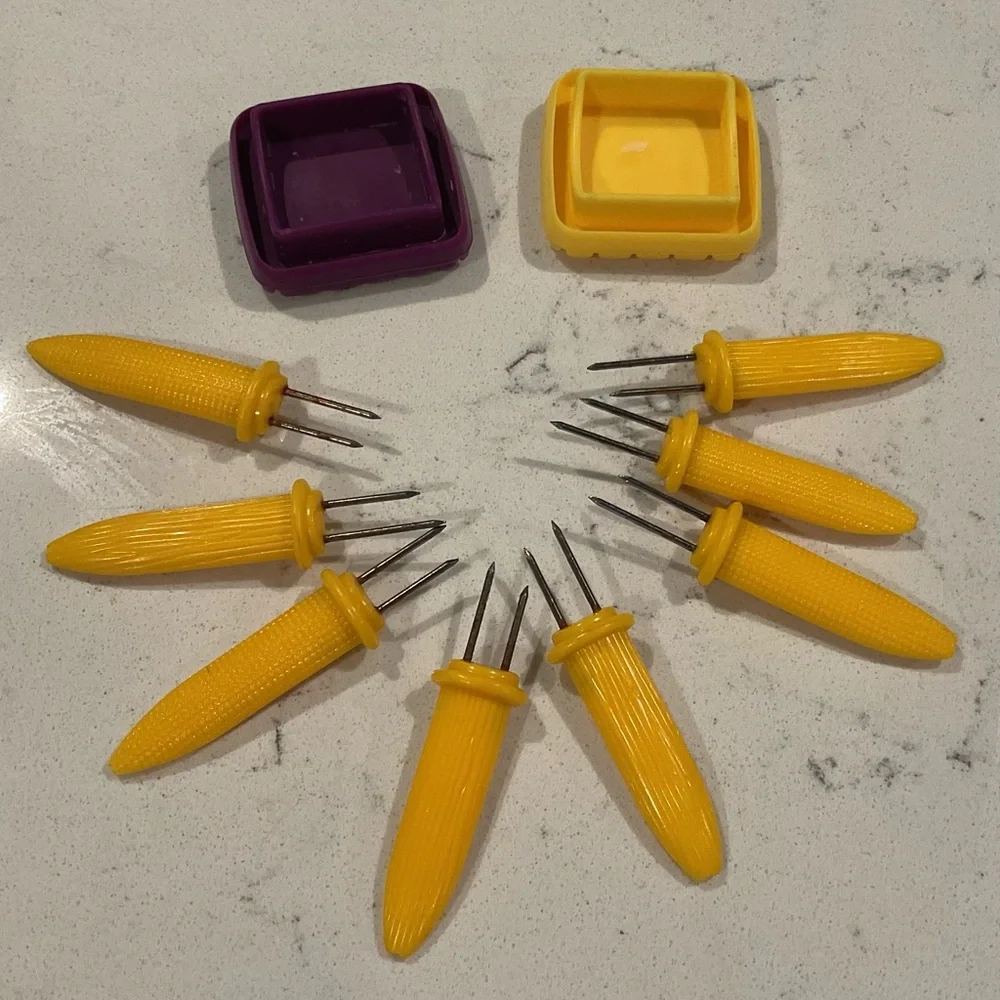 Yellow and Purple butter-spreader buttons & Corn Holders Set